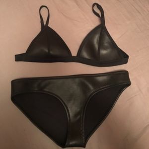 Triangl Bikini